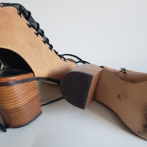 Lace up heeled sandals - Picture 4 of 5